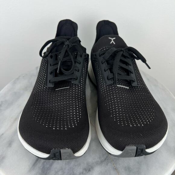 Men\'s FLUX Adapt Runner Wide Toe Box Knit Fabric Black Everyday Sneakers (9.5) main image 7